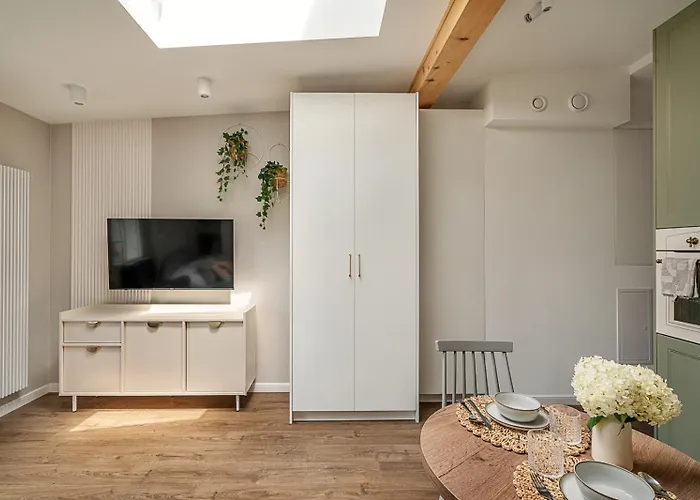 Pistachio Loft Near Wawel Royal Castle